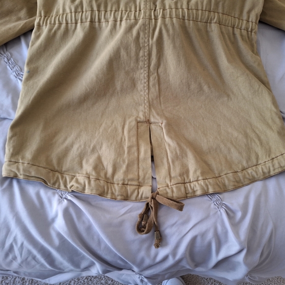 FREE PEOPLE Tapestry Canvas Jacket Runs Large - Picture 8 of 12